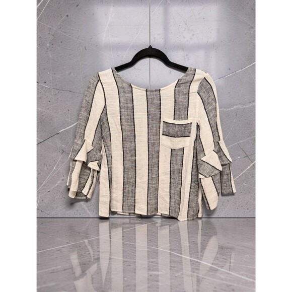 URBAN Romantics Tops - Urban Romantics Linen Stripe Ruffle Sleeve Crop Top Cream Black Size M